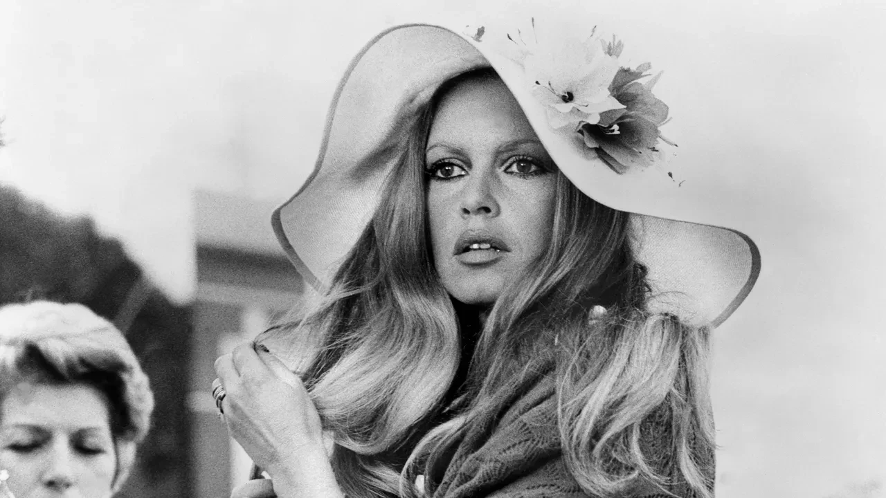brigitte-bardot-french-model.webp