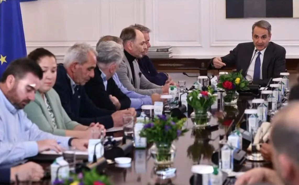 panagis-diamantopoulos-mitsotakis-sinantisi-serres-prothipourgos-agrotes.jpeg?v=0