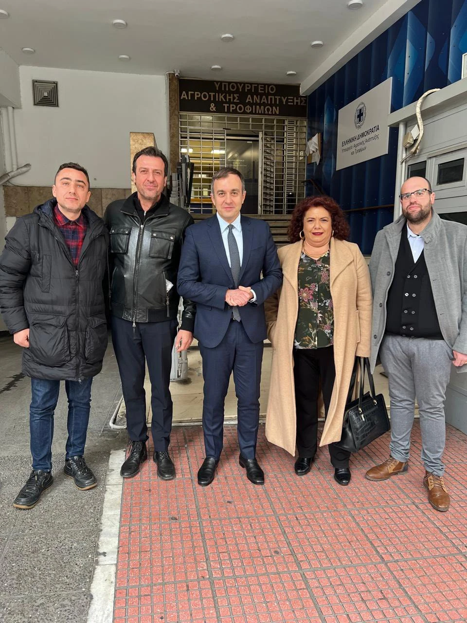 tasos-chatzivasileiou-proedroi-xorion-rizoi-orizones-vamvakia-provatas-tsiaras-lykourentzos-serres.jpg?v=0