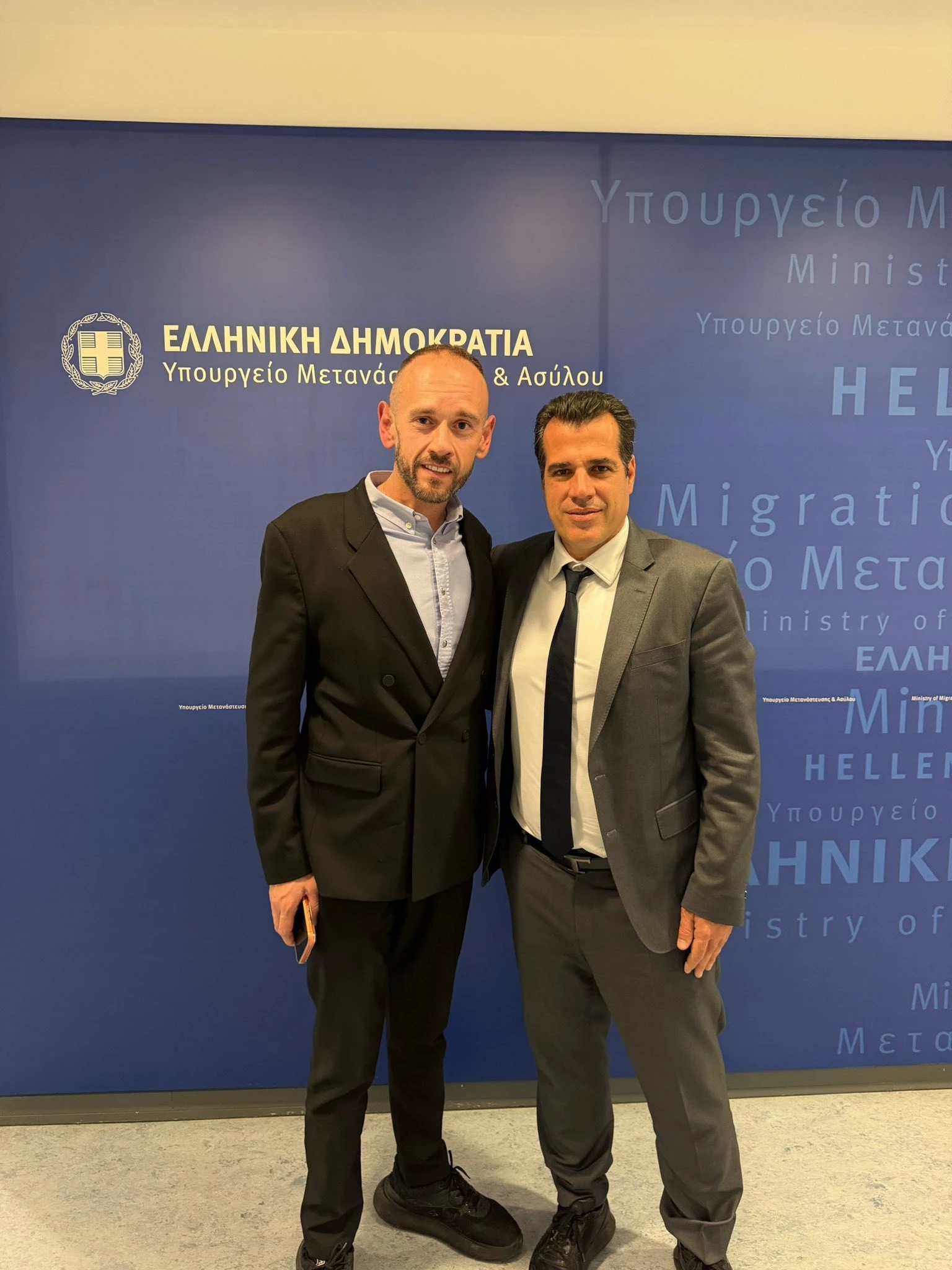 nikiforou-pleuris.jpg?v=0