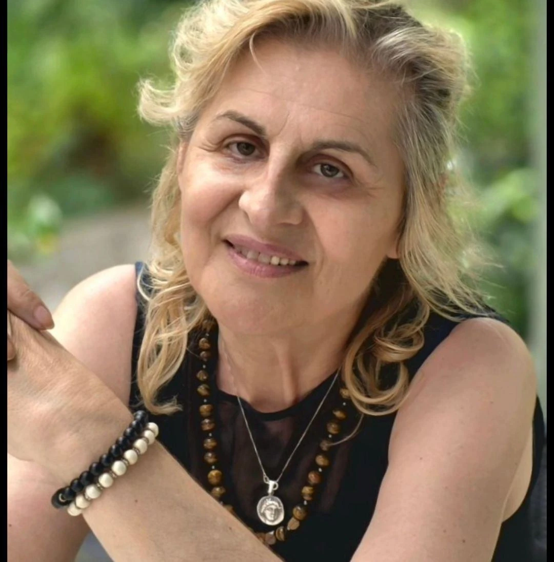 popi-charitonidou-timvos-kasta-serres-filippos-e.jpg?v=0