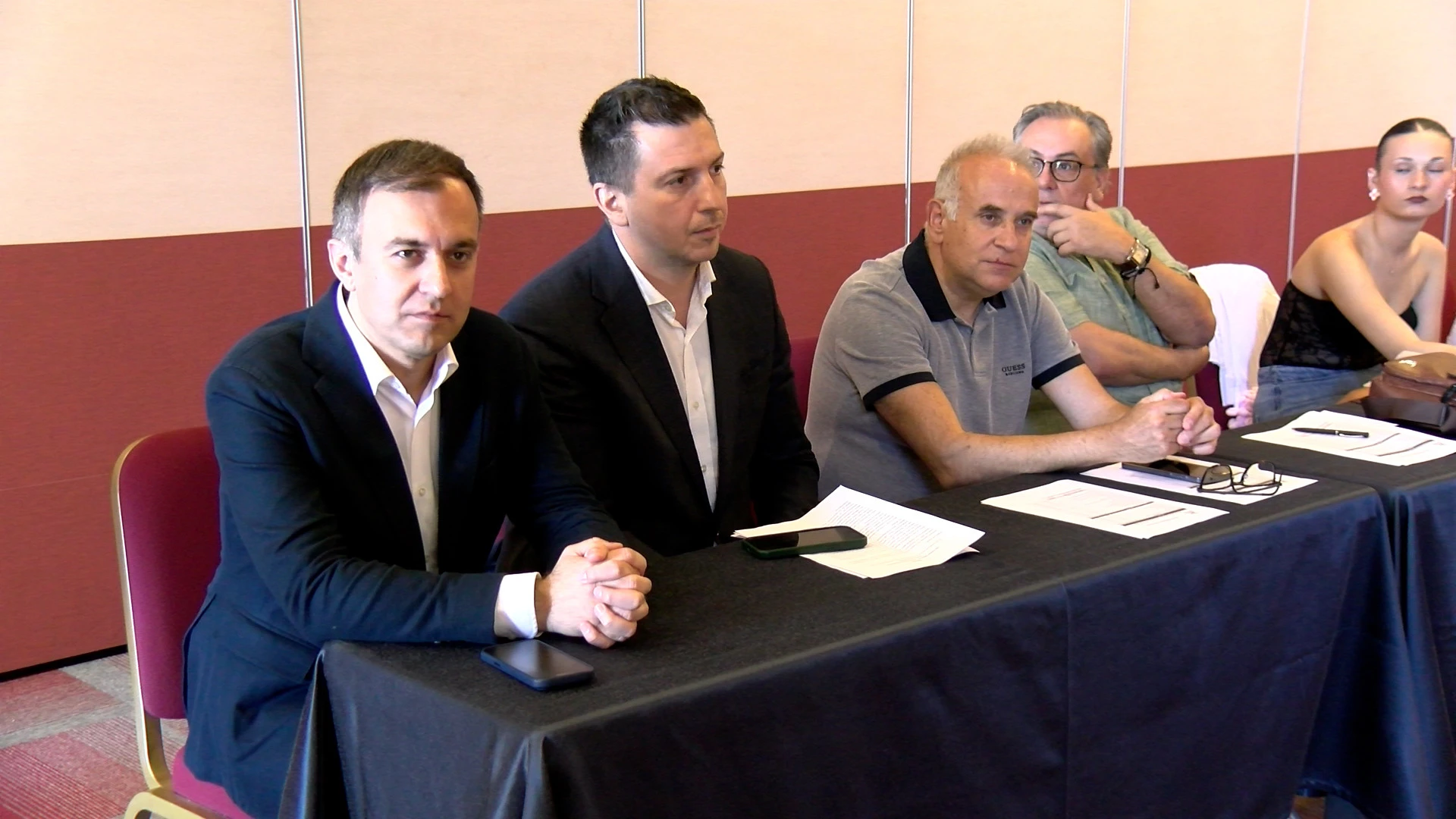 epte-serres-ekloges-kirmikiroglou-petalotis-chatzivasileiou.jpg?v=0
