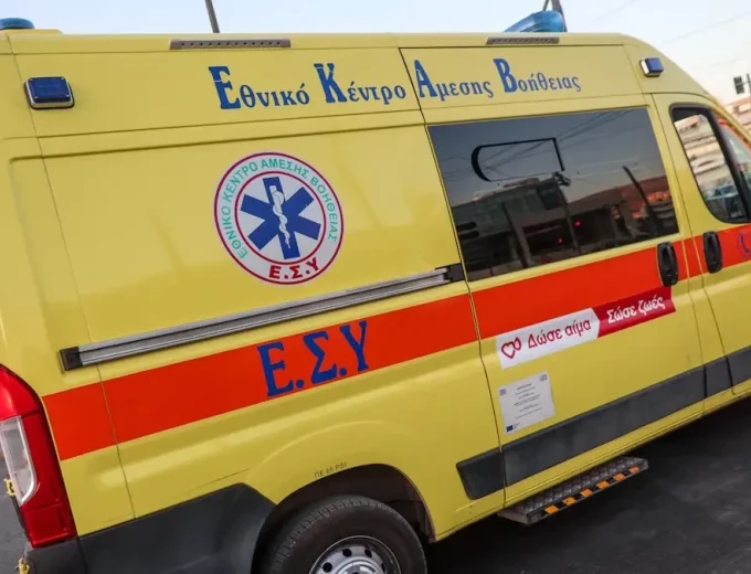 Θανατηφόρο τροχαίο στη Θεσσαλονίκη: Νεκρός 88χρονος μετά από σύγκρουση αυτοκινήτων, 3 τραυματίες στο νοσοκομείο