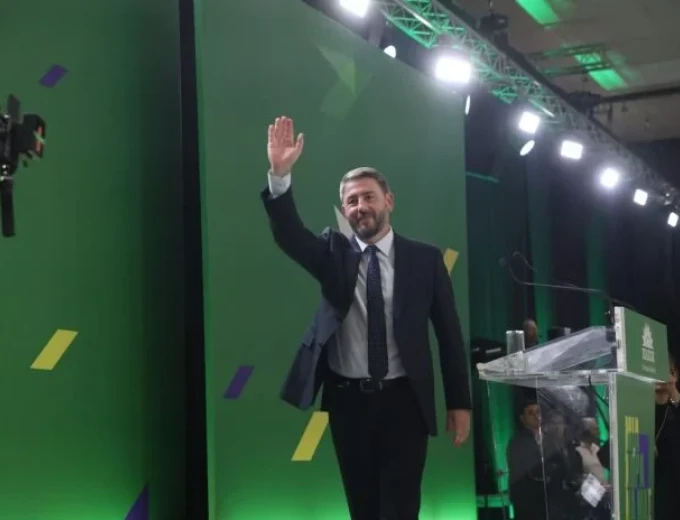 Νίκος Ανδρουλάκης: «Η Ελλάδα δεν χρειάζεται ούτε τρίτη θητεία αλαζονείας και διαφθοράς ούτε δεύτερη ευκαιρία στην αποτυχία.»