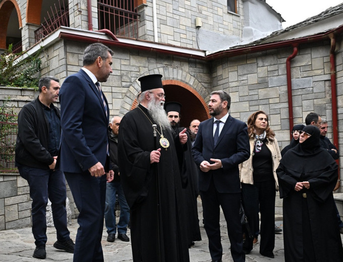 Ο Νίκος Ανδρουλάκης στην Ι.Μ. Παναγίας Εικοσιφοίνισσας για το μνημόνιο επιστροφής κειμηλίων από τη Βουλγαρία