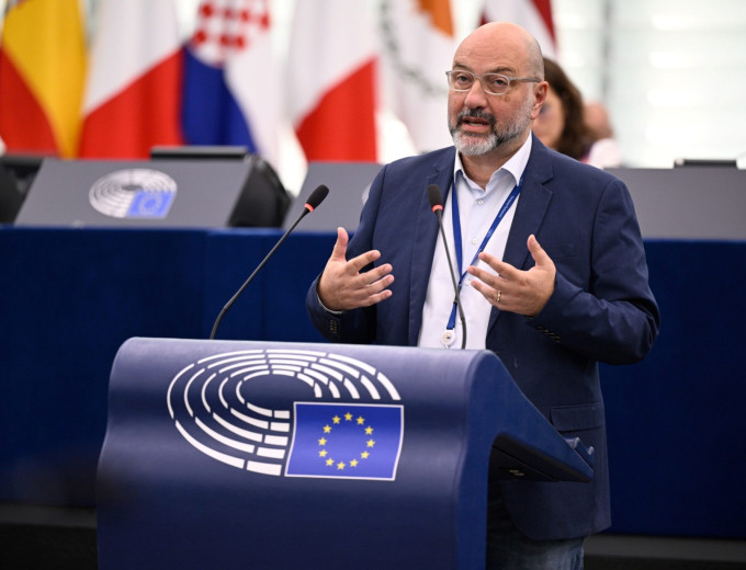 Σάκης Αρναούτογλου: Τα κονδύλια της αλιείας στο μικροσκόπιο. Πόσα φτάνουν τελικά στους ψαράδες;