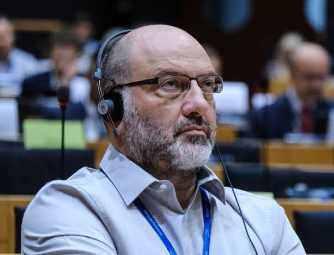 Σάκης Αρναούτογλου: «Η Ευρώπη των νησιών δεν μπορεί να τελειώνει εκεί που αρχίζει η απόσταση»