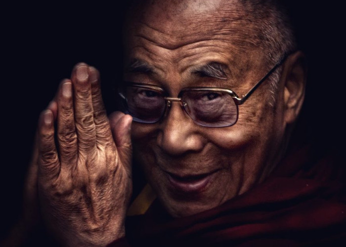 ΔΑΛΑΙ ΛΑΜΑ:15 ΜΑΘΗΜΑΤΑ ΖΩΗΣ ΠΟΥ ΕΞΕΦΡΑΣΕ ΜΕ ΤΑ ΔΙΚΑ ΤΟΥ ΛΟΓΙΑ!