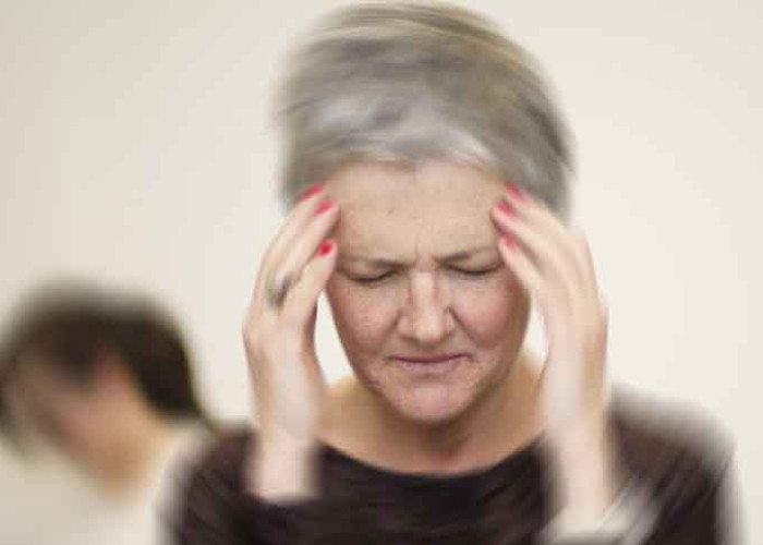 ΖΑΛΑΔΑ ΟΤΑΝ ΣΗΚΩΝΕΣΤΕ:ΠΟΤΕ ΥΠΟΔΕΙΚΝΥΕΙ ΣΟΒΑΡΟ ΠΡΟΒΛΗΜΑ ΥΓΕΙΑΣ!