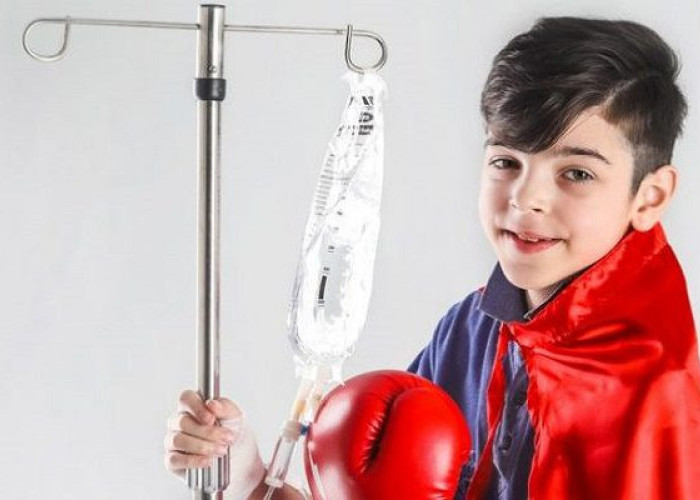 «ΑΓΑΠΗΤΟΙ (ΣΥΜ)ΜΑΘΗΤΕΣ, ΓΟΝΕΙΣ ΚΑΙ ΚΗΔΕΜΟΝΕΣ, ΠΑΣΧΩ ΑΠΟ ΛΕΥΧΑΙΜΙΑ ΚΑΙ ΘΕΛΩ ΝΑ ΜΟΙΡΑΣΤΩ ΜΑΖΙ ΣΑΣ ΤΗΝ ΙΣΤΟΡΙΑ ΜΟΥ»