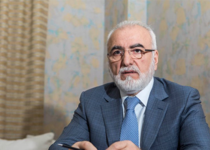 Συντάξεις που είχαν περικοπεί δίνει σε Ελληνοπόντιους ο Σαββίδης!