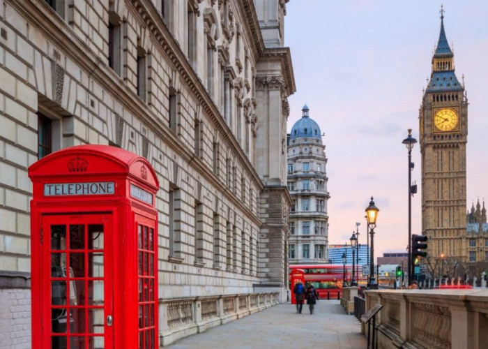 Η ΟΓΔΟΗ ΜΕΓΑΛΥΤΕΡΗ ΠΟΛΗ ΤΗΣ ΕΛΛΑΔΑΣ ΕΙΝΑΙ ΠΛΕΟΝ….ΤΟ ΛΟΝΔΙΝΟ!!