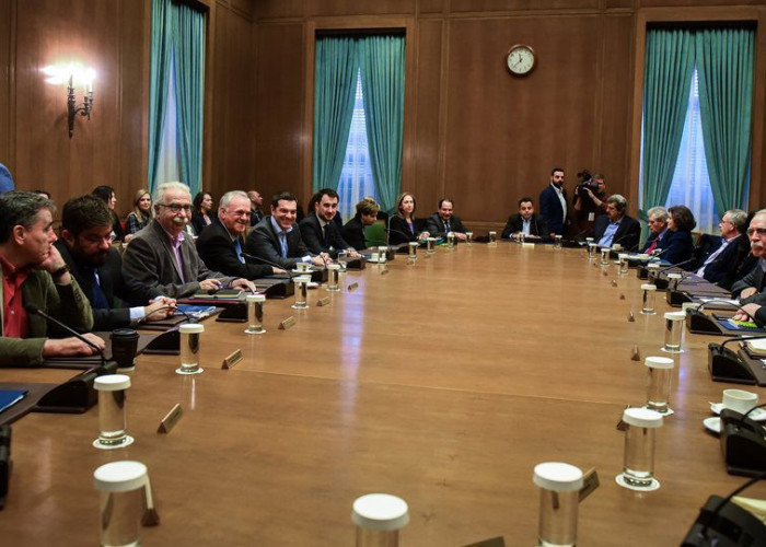 ΤΟ ΡΙΨΟΚΙΝΔΥΝΟ ΣΕΝΑΡΙΟ ΓΙΑ ΚΥΒΕΡΝΗΣΗ ΜΕΙΟΨΗΦΙΑΣ ΜΕ ΑΦΟΡΜΗ ΤΟ ΣΚΟΠΙΑΝΟ!