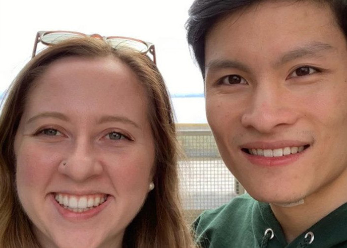 Η φεμινίστρια που διχάζει το ίντερνετ: Δεν χρησιμοποιεί τη λέξη «σύζυγος» γιατί είναι «σεξιστική»