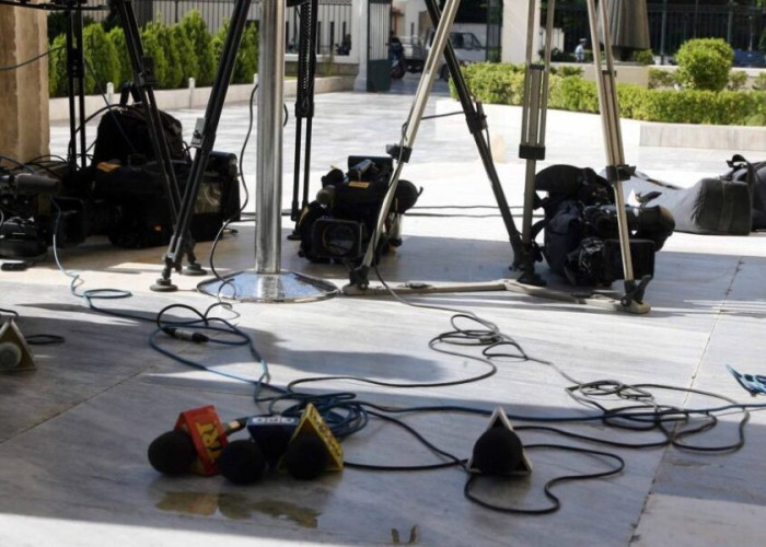 Σε απεργία οι δημοσιογράφοι: Χαμός με το νομοσχέδιο τύπου στην κυβέρνηση