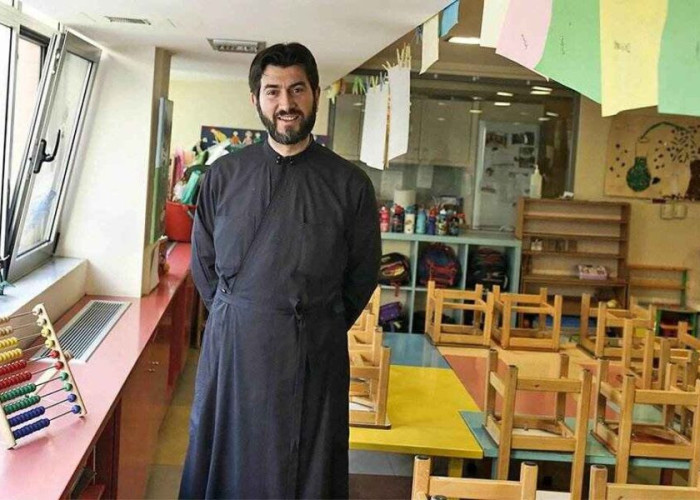 «Κιβωτός του Κόσμου»: «Θα πέσετε από τα σύννεφα με ό,τι βγει στο φως»… απειλεί ο πατέρας Αντώνιος