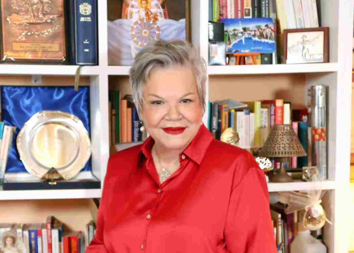 Τένια Μακρή: «Τα όνειρα είναι το οξυγόνο της ζωής»