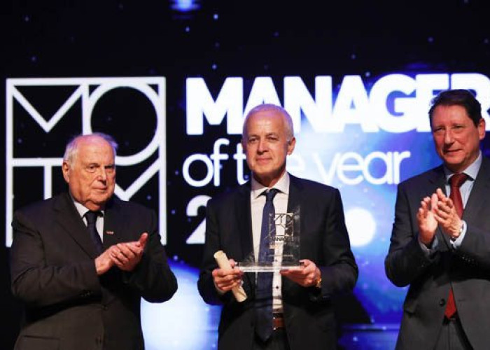 Ο Παναγιώτης Τσινάβος της Κρι Κρι ανακηρύχθηκε Manager of The Year 2022!