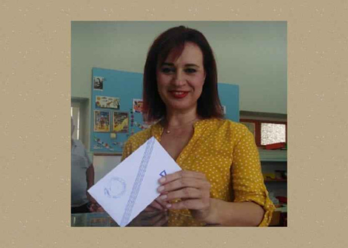 Η Αριάνδη Παπαφωτίου δηλώνει υποψήφια αρχηγός: Ψάχνει για τους …στρατιώτες;