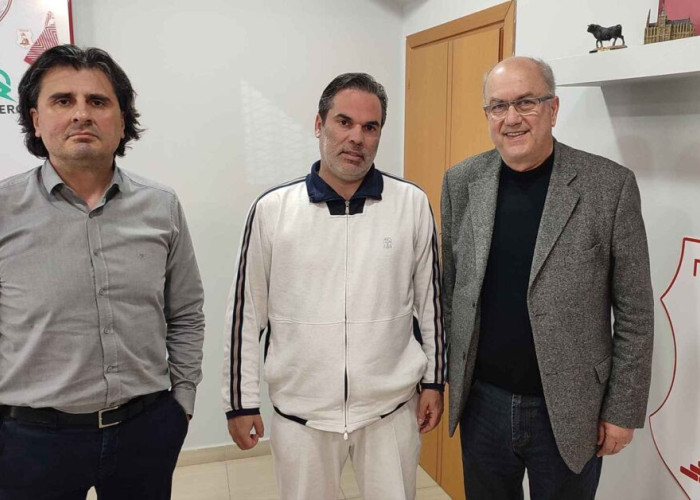 Ο Γιώργος Τσιμερίκας στη Διοίκηση της Π.Α.Ε. Πανσερραϊκός 1946!