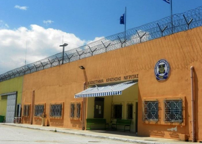 Πήραν το δρόμο για τις φυλακές Νιγρίτας οι έξη παράτυποι μετανάστες που απέδρασαν από τη δομή Σιντικής