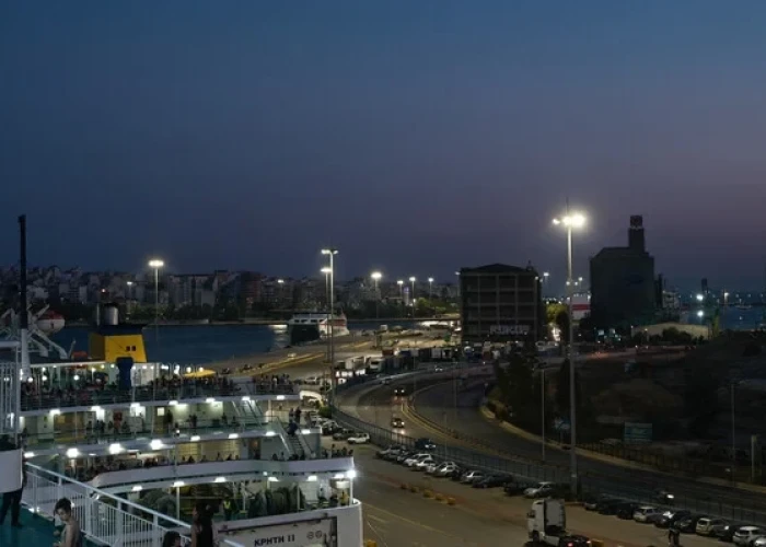 Πειραιάς: Βρέθηκε απαγχονισμένος μέσα στην καμπίνα του σε κρουαζιερόπλοιο