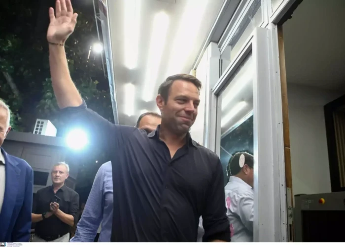 Επικοινωνιακός κόφτης του Κασσελάκη με «άδεια» θα μιλάνε τα στελέχη του ΣΥΡΙΖΑ!