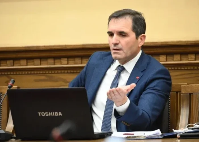 Βασίλης Τερζής: Γήπεδο Πανσερραϊκού, η κάμινος και η κολυμβήθρα του Σιλωάμ…