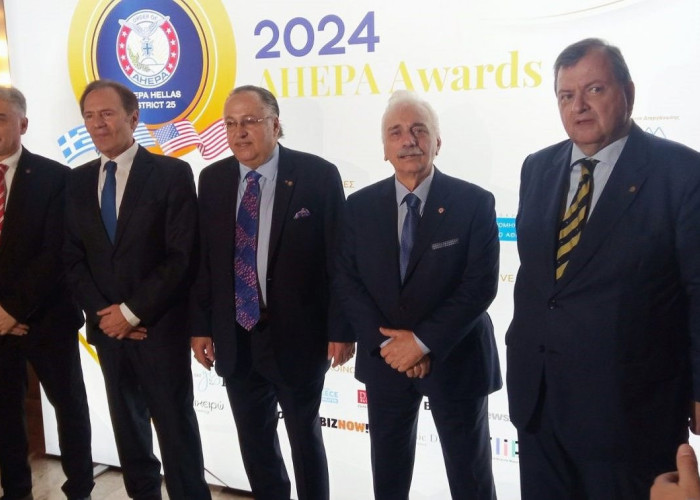 Ο Πρόεδρος του Ελληνικού Ερυθρού Σταυρού ετιμήθη στην εκδήλωση «AHEPA Awards»