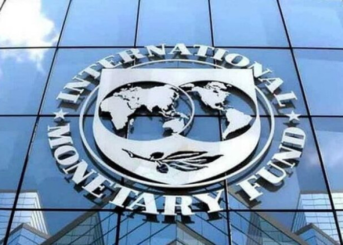 Η χώρα μας είναι υποχρεωμένη να πετυχαίνει πρωτογενή πλεονάσματα «μέχρι να σβήσει ο ήλιος»