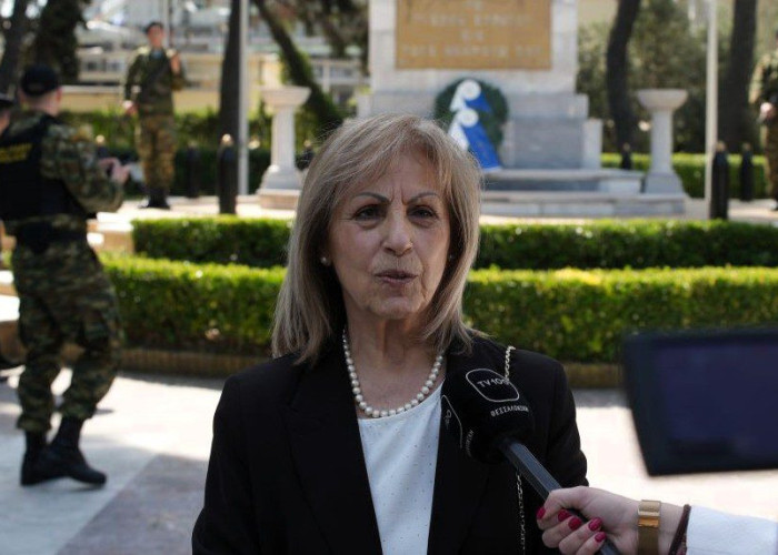 Αθηνά Αηδονά: Χρόνια πολλά σε όλα τα στελέχη του Στρατού Ξηράς