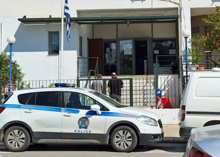Πιάστηκαν στα «πράσα» – Η λεία τους ξεπέρασε τα 46.000 ευρώ σε χρυσαφικά και τιμαλφή