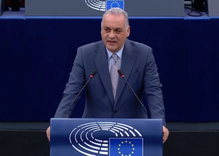 Ο Μανώλης Κεφαλογιάννης ζητά Μέτρα από την ΕΕ για τα κρούσματα αφθώδους πυρετού