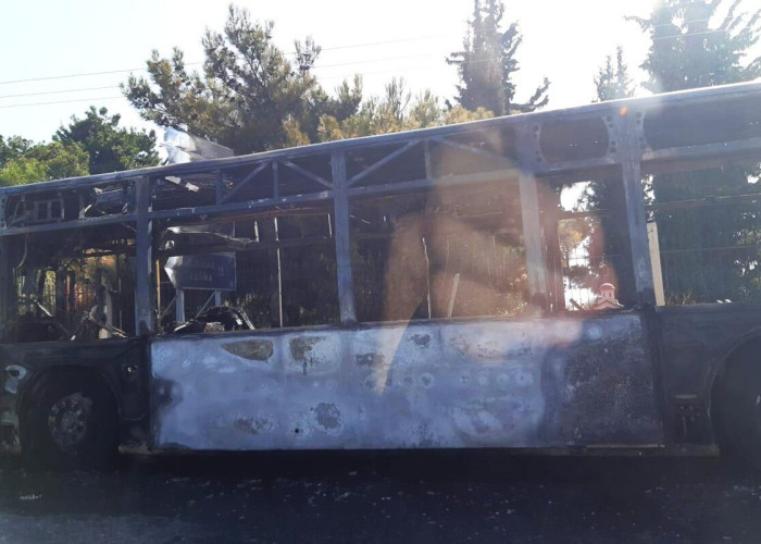 Αστικό λεωφορείο των ΚΤΕΛ Σερρών κάηκε ολοσχερώς