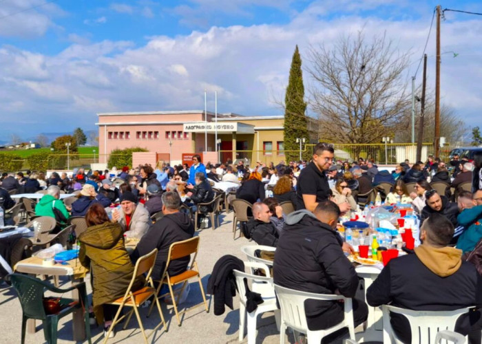 Ο «Ορφέας» σε σύμπραξη με τον σύλλογο γυναικών Νέου Σκοπού ανέλαβαν την εκδήλωση της Καθαράς Δευτέρας