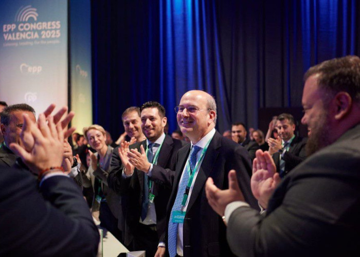 Αντιπρόεδρος του Ευρωπαϊκού Λαϊκού Κόμματος εξελέγη ο Κωστής Χατζηδάκης