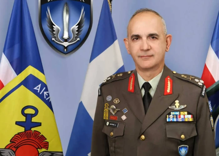 Επίτιμος Διδάκτορας του ΕΚΠΑ ο Σερραίος Στρατηγός Δημήτριος Χούπης