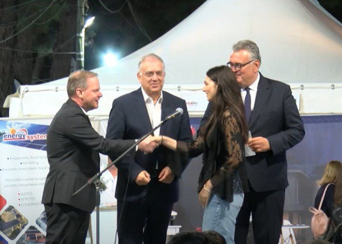 SEREXPO: Την θεσμοθέτησε πέρυσι ο Κώστας Καραμανλής - Δόθηκε φέτος η υποτροφία "Χρήστος Μέγκλας";