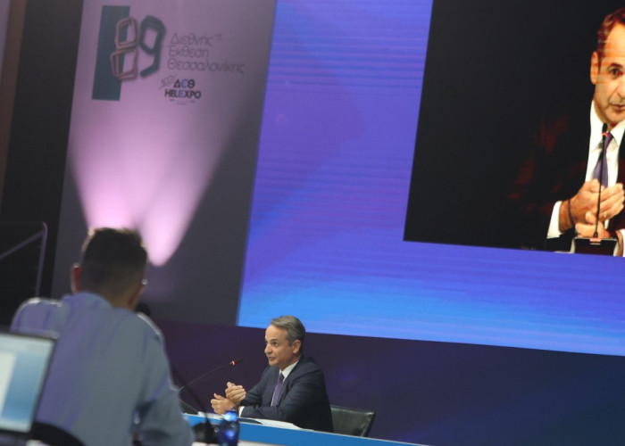 Απέφυγε την πολιτική απάντηση για Σαμαρά ο Μητσοτάκης, έμεινε στην ανθρώπινη πλευρά – Τι είπε για Καραμανλή