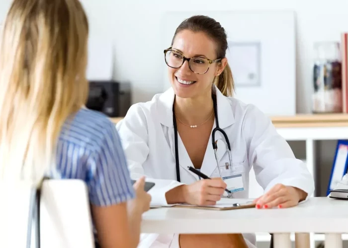 Το «έξυπνο» check up του μέλλοντος γίνεται ήδη στην Ελλάδα – Χωρίς μια σταγόνα αίμα