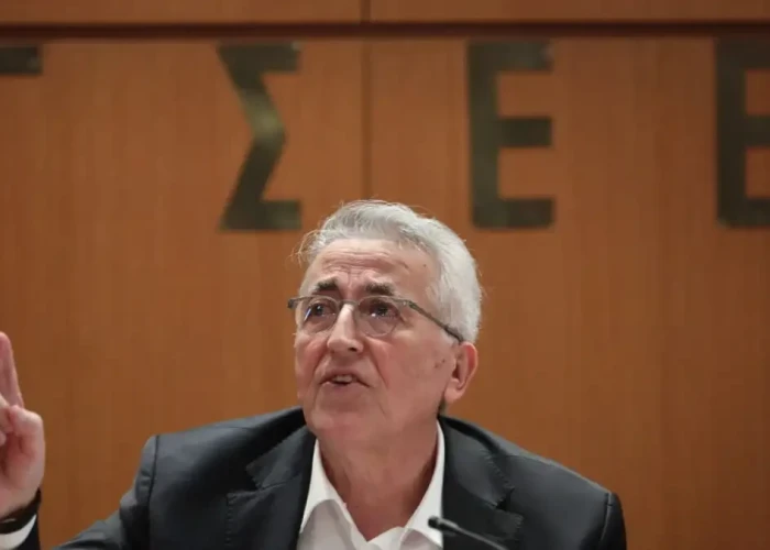 Για τον Παπαγόπουλο από την ΓΣΕΕ ανοιχτός ο δρόμος της παραίτησης