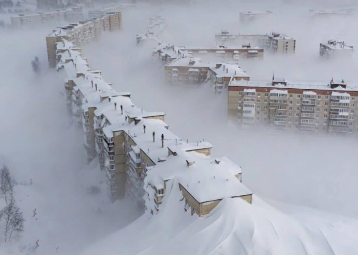 Χιονοαποκάλυψη» στη Ρωσία- Πρωτοφανής χιονόπτωση στην Καμτσάτκα