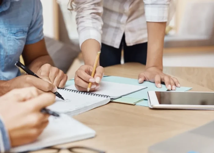 Ποιοι εργαζόμενοι θα πάρουν αύξηση τον Απρίλιο - Κατώτατος μισθός και Συλλογικές Συμβάσεις