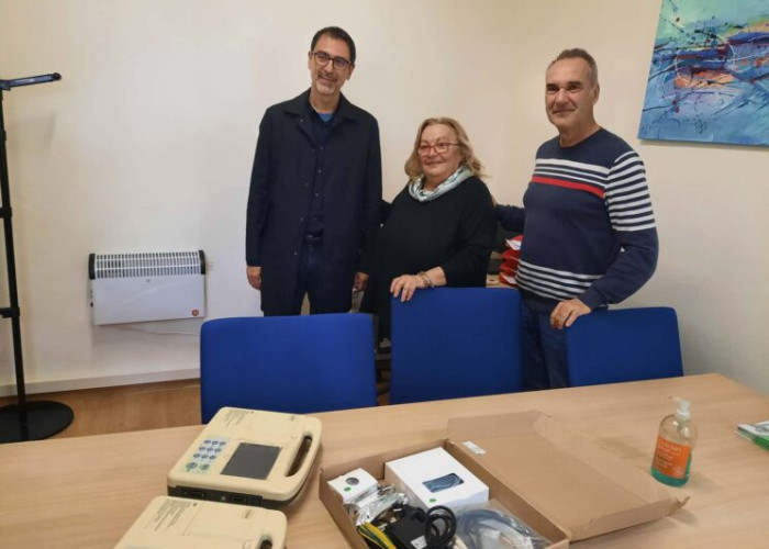 Δωρεά δύο φορητών ηλεκτροκαρδιογράφων από το Δήμο Σερρών στο Κέντρο Υγείας Στρυμονικού