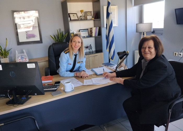 Συνεχίζουμε μαζί ενάντια στη βία: Ανανέωση συνεργασίας για τη στήριξη κακοποιημένων γυναικών στις Σέρρες