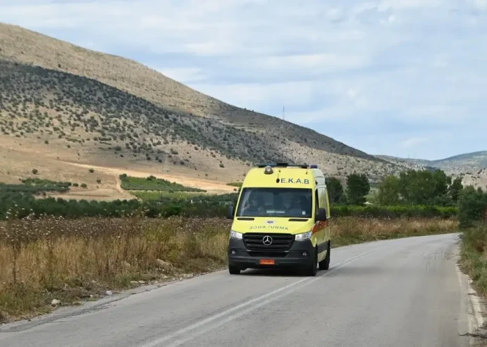 Πάτρα: Κροτίδα έσκασε στα χέρια 15χρονου μαθητή – Μεταφέρθηκε εσπευσμένα στο νοσοκομείο