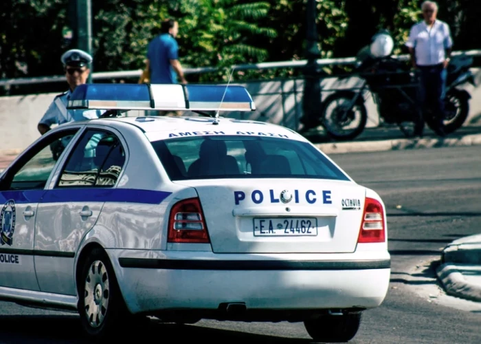 14 συλλήψεις και κατάσχεση 153 μολότοφ το βράδυ της Ανάστασης στην Αττική