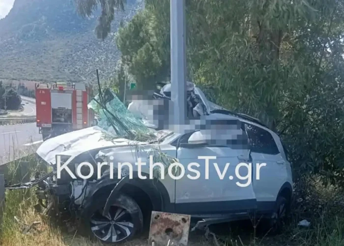 Νεμέα: Τροχαίο με νεκρή οδηγό, το αυτοκίνητό της «καρφώθηκε» σε κολώνα