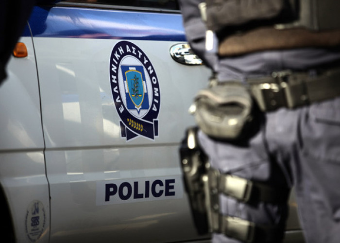 Στο αυτόφωρο η 26χρονη εγγονή πολιτικού για κατοχή ναρκωτικών