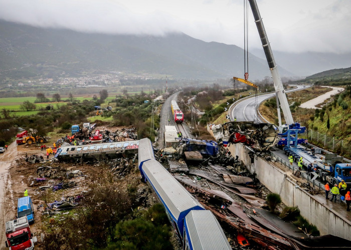 Ξεκινά τη Δευτέρα η δίκη στη Λάρισα για το τραγικό δυστύχημα των Τεμπών